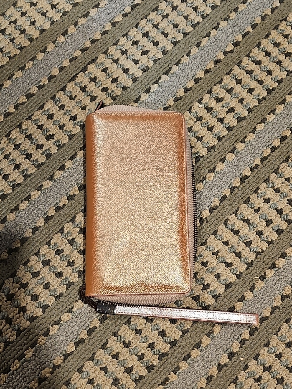 Metallic Rose Gold Wristlet Clutch with Zip and Detachable Strap
